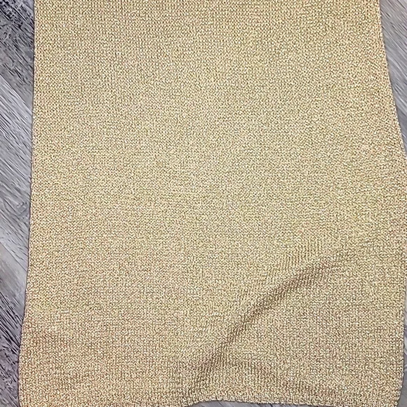 Yunika Gold Loose Knit Stretchy Dress Sleeveless - Picture 4 of 5